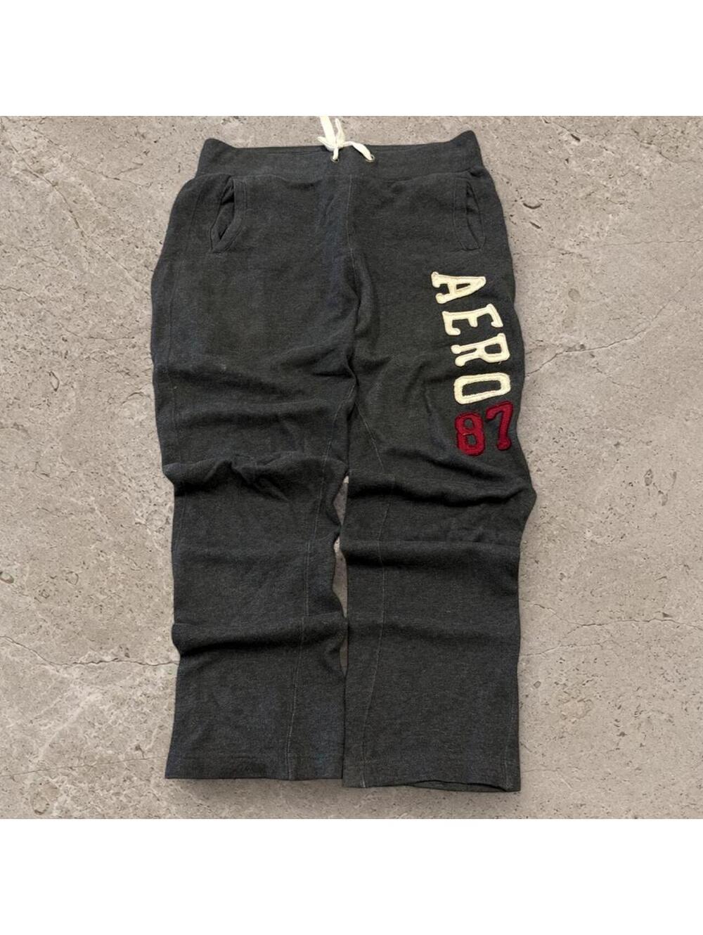 Fire pair of super baggy Y2K embroidered Aeropostale Sweats